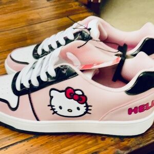 Hello Kitty Women’s Tennis Shoes